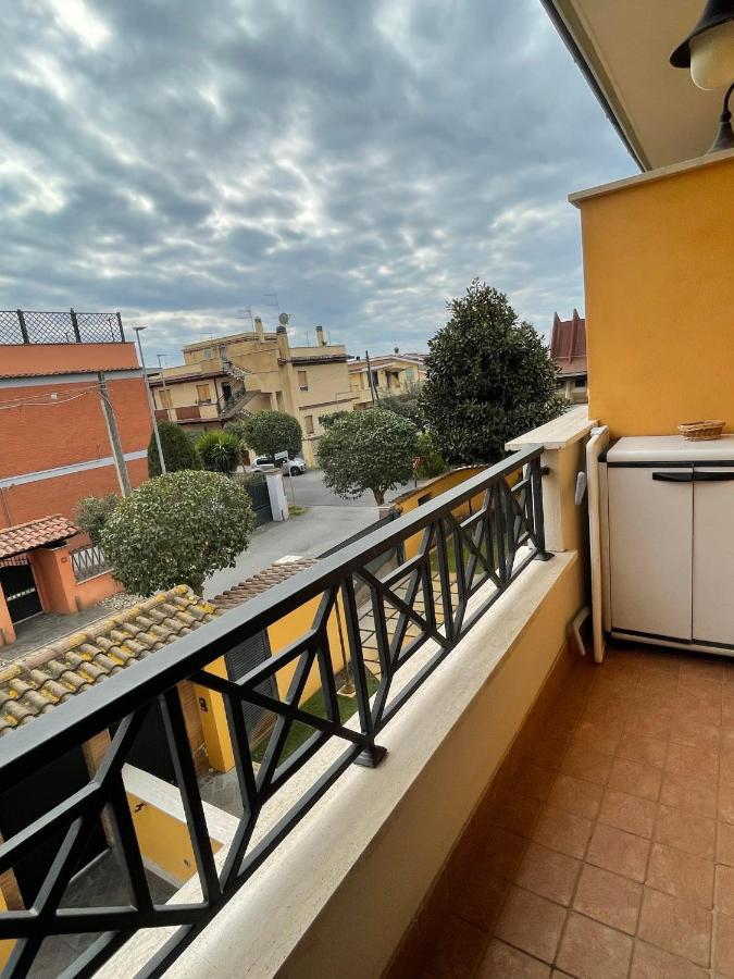 Villa La Casa Di Flora Aeroporto Di Fiumicino Exterior foto